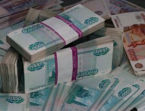 Красноярская чиновница попалась на взятке в виде Мерседеса и 14 млн рублей / Следователи ходатайствуют об аресте заместителя регионального министра