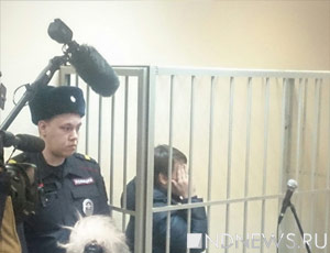 В Ленинском райсуде выносят меру пресечения «асбестовской отравительнице» (ФОТО) / Процесс закрыли от СМИ