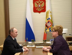 Путин поставил во главе Забайкалья женщину / А обязанности спикера заксо будет исполнять руководитель местных единороссов
