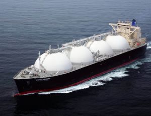 Турция намерена отказаться от российского газа в пользу СПГ / Топливо из трубопровода дорого обходится частным компаниям