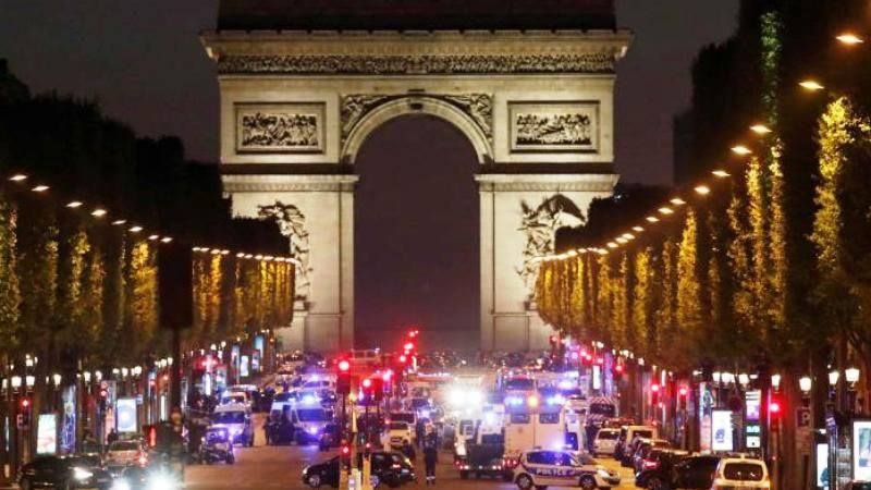 В Париже ограничена скорость движения автотранспорта