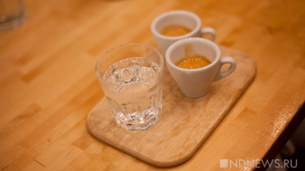 Росстандарт изменит ГОСТ водки в бутылку разрешат добавлять драгоценные металлы