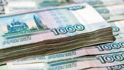 В Ачинске полиция нашла часть украденных кассиром у банка денег