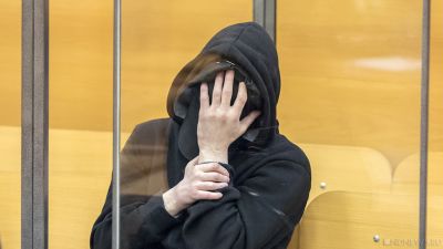 Крымчанина отправили в колонию строго режима за изнасилование малолетней падчерицы