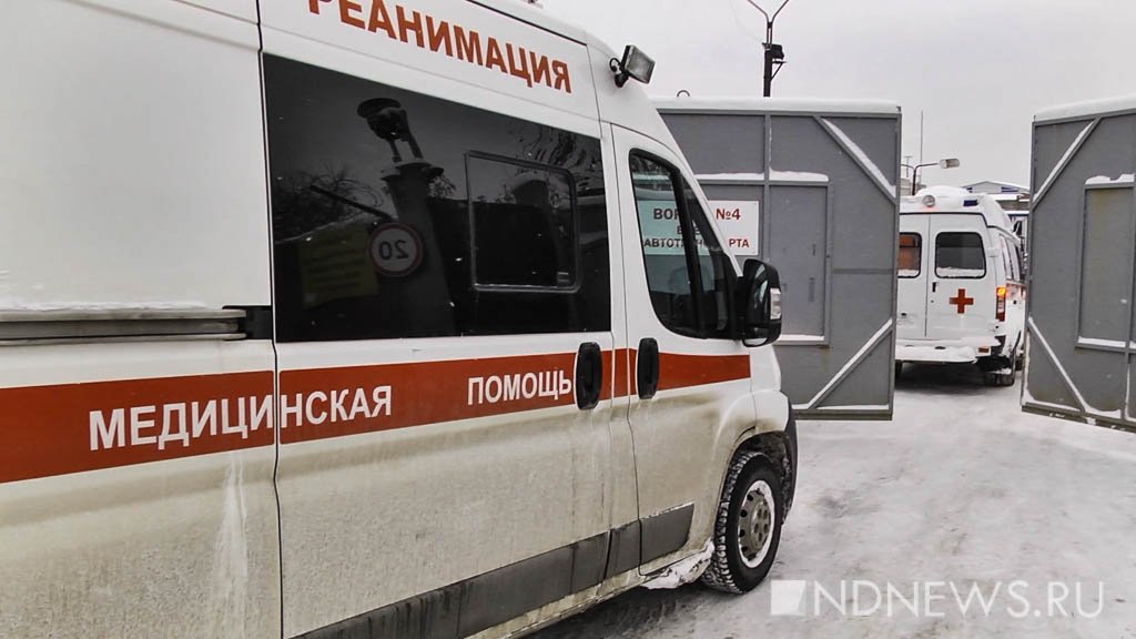 Дочь погибшего при обрушении крыши ЗиКа рабочего отсудила у виновных 1,5 млн рублей