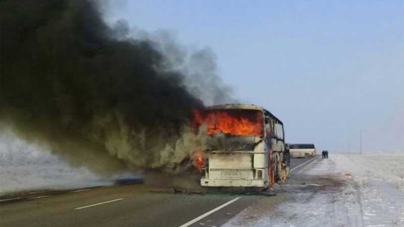 Все-таки паяльная лампа: МВД Казахстана назвало причину пожара в автобусе с 52 погибшими