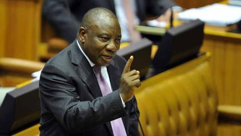 ЮАР поглотила коррупция: новый президент объявил войну олигархам