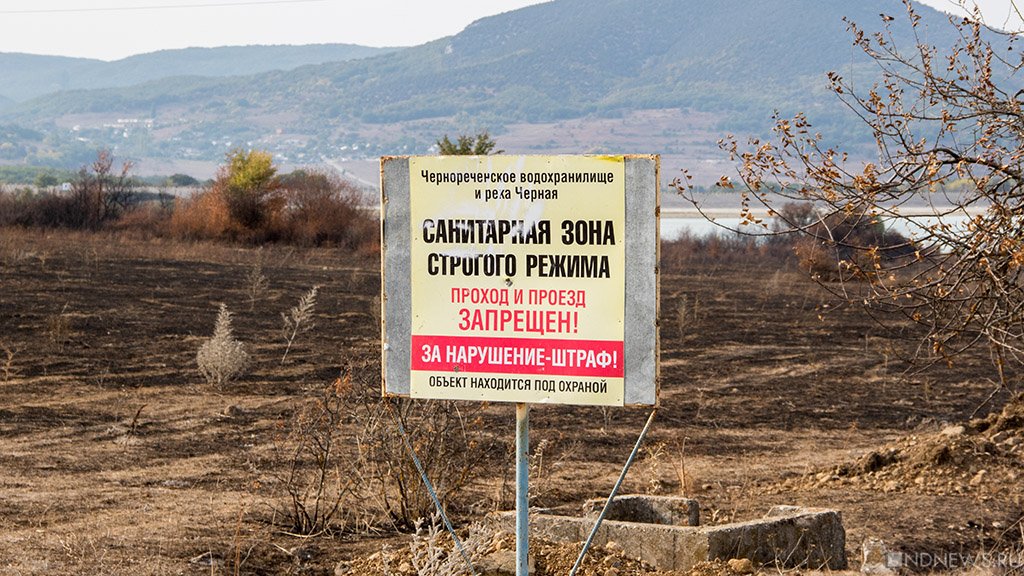 Рядом с питьевым источником Севастополя сливают тонны нечистот