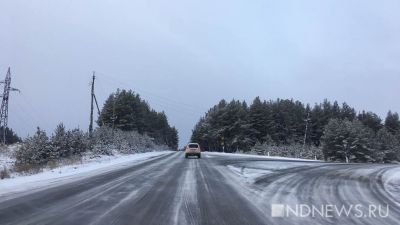 В Нижнесергинском районе перекрыли три дороги из-за снегопада