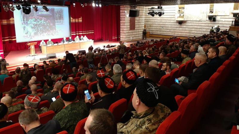 Война при Зеленском возобновится с новой силой – Сурков и Бородай собрали ополченцев Донбасса