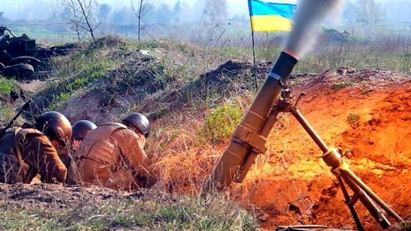 Украина обстреливает пригороды Донецка