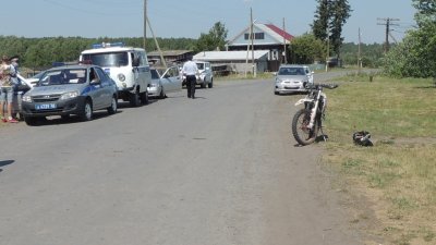 В уральском селе байкер насмерть сбил женщину (ФОТО)