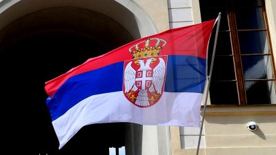 Жители Сербии негативно оценивают внешнюю политику Евросоюза и США