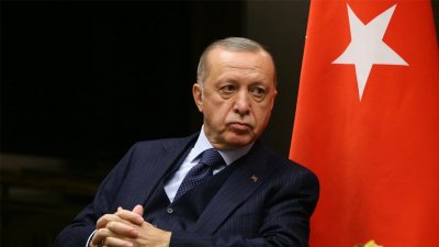 Съездил на Украину: президент Турции заразился «омикроном»