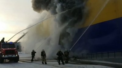 Пожар в томском гипермаркете тушили более 10 часов