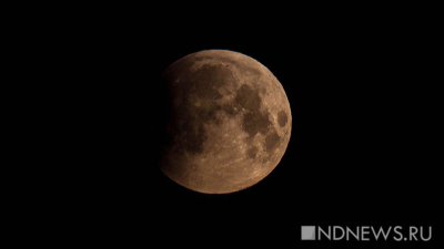 8 декабря полная Луна покроет яркий Марс (ФОТО)