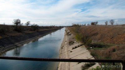 В Северо-Крымский канал пошла вода
