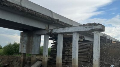 В Зауралье из-за аварийного моста прекратили возить людей из Белозерского в Курган