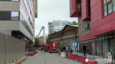 В Екатеринбурге эвакуировали бизнес-центр «Суворов» (ФОТО, ВИДЕО)