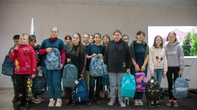 Курганские чиновники пожертвовали 3 млн рублей детям Донбасса и малоимущим