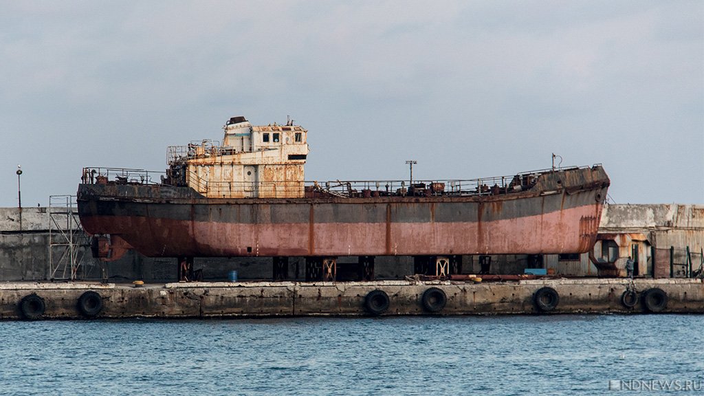 «Убежать не на чем»: в Крыму пытаются реанимировать морское судоходство