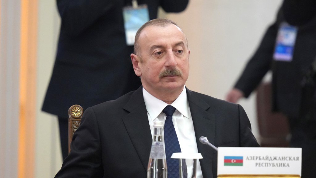 Азербайджан планирует заселить пять городов Карабаха в 2024 году