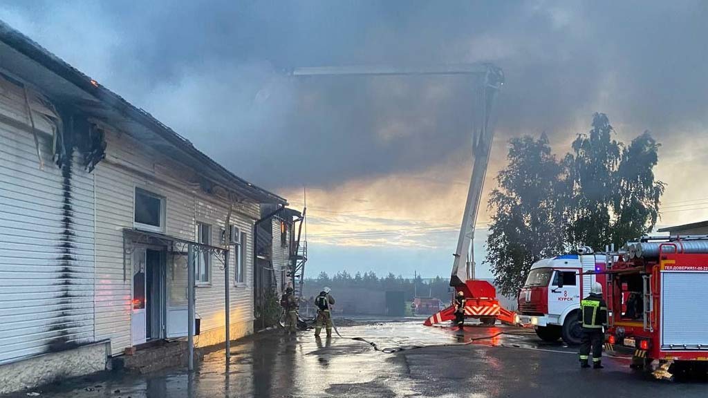 Склад текстильного предприятия под Курском мог загореться после атаки БПЛА – губернатор