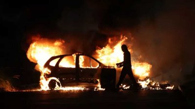 Степень насилия нарастает: беспорядки во Франции как пролог к гражданской войне