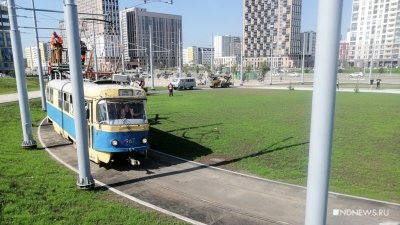 В Академический запустили трамвай (ФОТО)