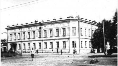 300 фактов о Екатеринбурге. Как появилось первое реальное училище в городе