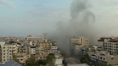 Израиль потребовал эвакуировать пять школ и больницу в секторе Газа