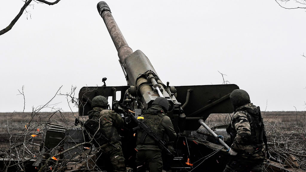 Артиллеристы ВС РФ поразили 140 целей на Краснолиманском направлении за сутки