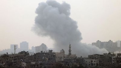Число жертв израильских бомбардировок в секторе Газа превысило 9 000