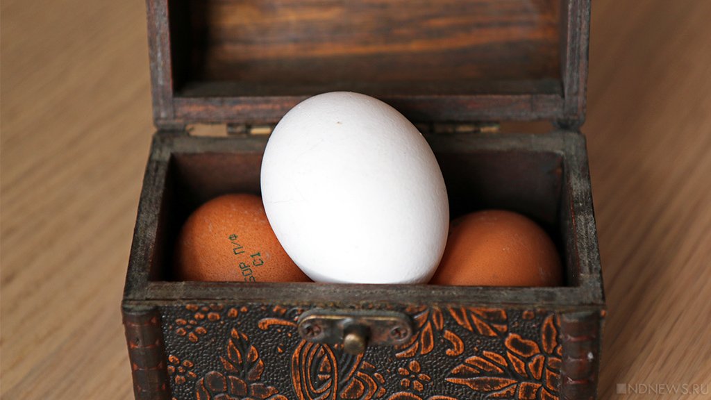 Власти Крыма заявляют о существенном снижении цен на куриный яйца