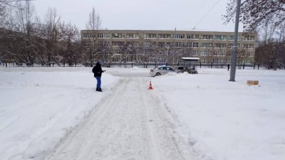 В Екатеринбурге ищут газелиста, он сбил женщину и скрылся с места ДТП