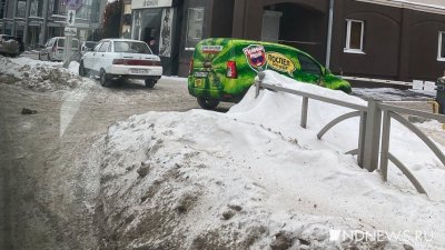 Вице-мэр и прокурор Екатеринбурга назвали уборку дорог от снега «удовлетворительной», автомобилисты не согласны (ФОТО)
