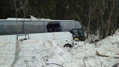 Возбуждено уголовное дело по факту аварии автобуса с детской хоккейной командой