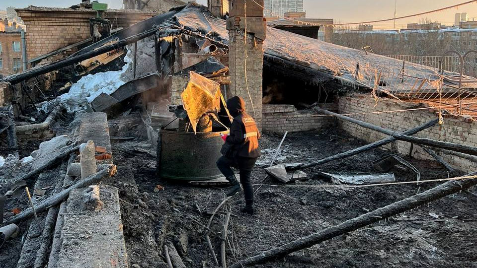 Крупный ночной пожар в Москве: следствие определило возможную причину возгорания