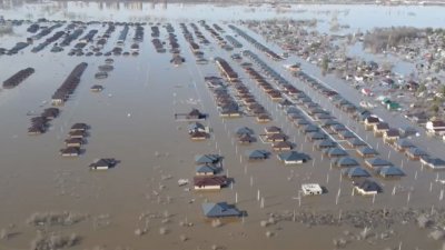 В России число подтопленных из-за паводка домов за сутки выросло более чем на 1000