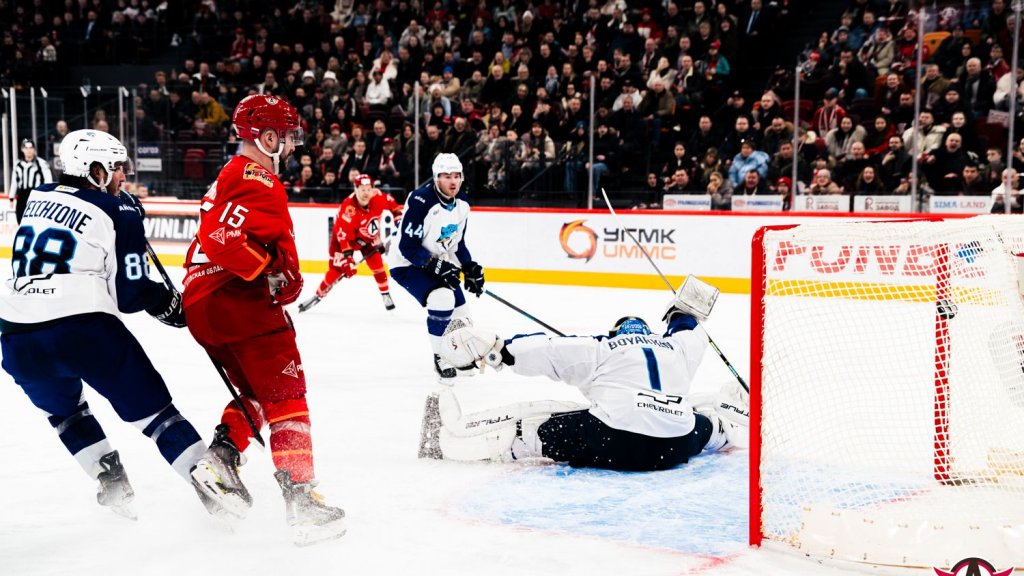 &laquo;Автомобилист&raquo; одержал первую победу в 2026 году