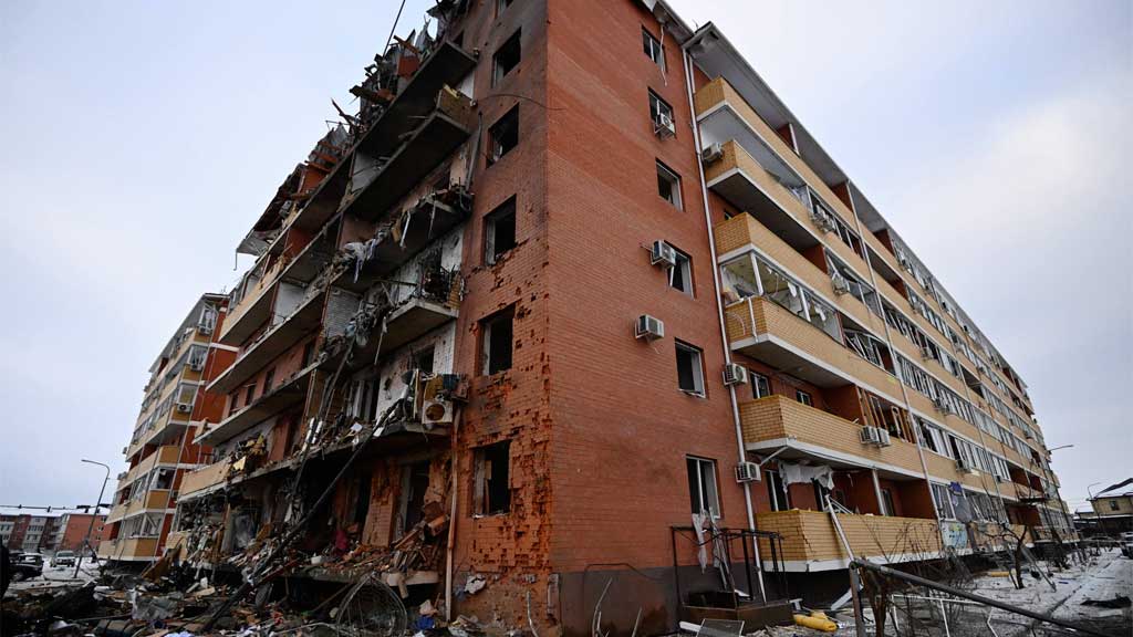 В Адыгее при налете дронов повреждены 12 многоквартирных домов