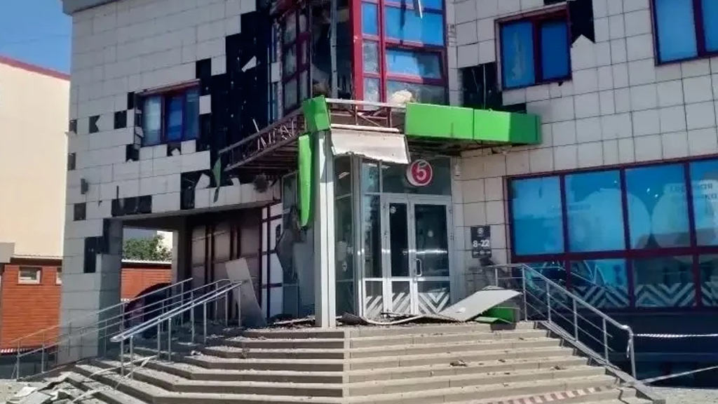 875915_b.jpg