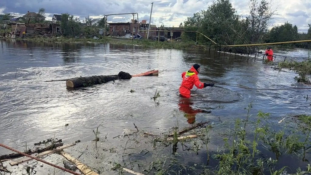 В Кушве топит жилые дома и приусадебные участки