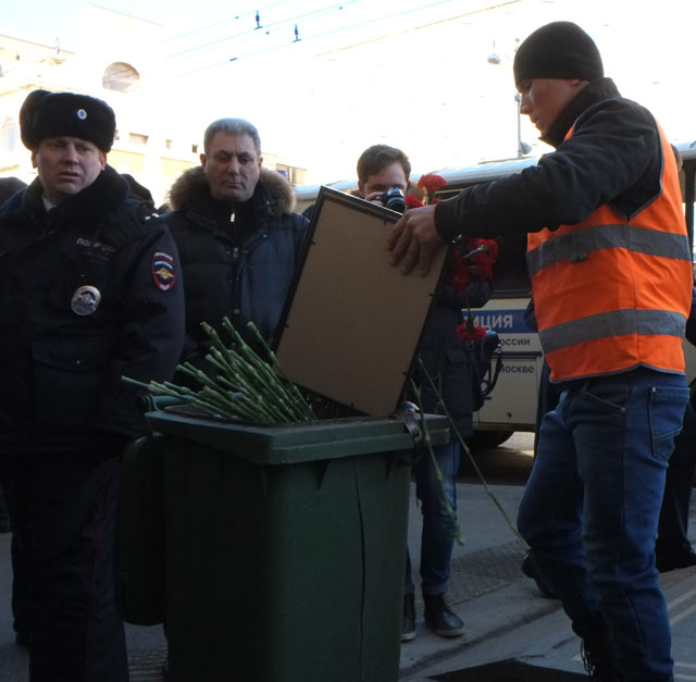 Новый Регион: В Москве прошли похороны малого бизнеса (ФОТО)