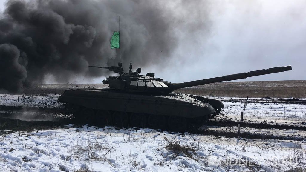 Пальба по мишеням и подрывы в огне: как проходил танковый биатлон на Урале (ФОТО, ВИДЕО)