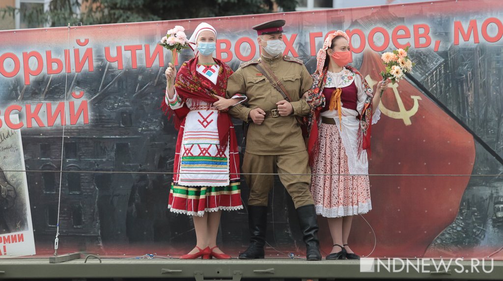 В Екатеринбурге прошла генеральная репетиция парада Победы (ФОТО)