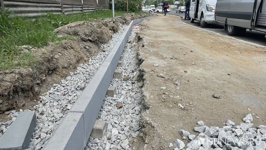 Мэрия торопит подрядчиков с ремонтом дорог: это не касается тех, кто парализовал трафик перекрытиями мостов (ФОТО)