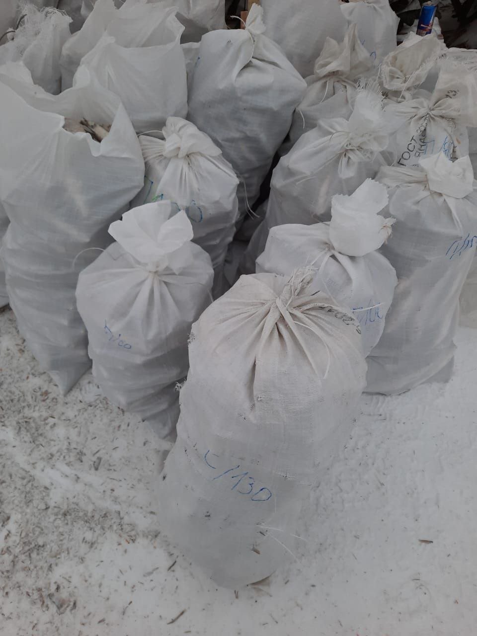 В Тазовском сотрудники ФСБ нашли 5 тонн нелегальной рыбы
