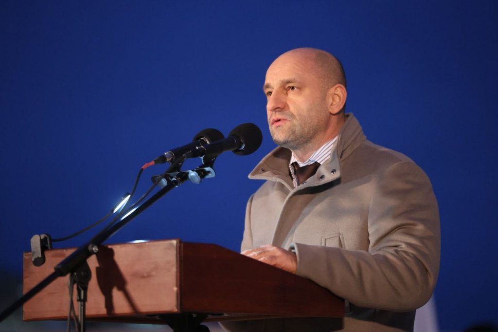 В Верхней Пышме открыли стелу – символ героизма металлургов в годы ВОВ В Верхней Пышме открыли стелу – символ героизма металлургов в годы ВОВ