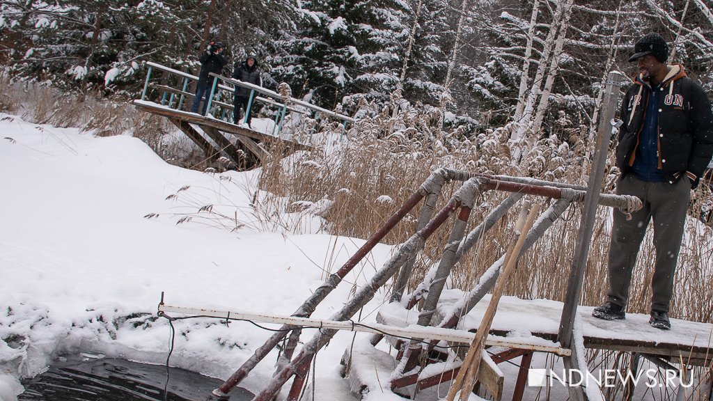 Студенты-африканцы окунулись в иордани на праздник Крещения (ФОТО)